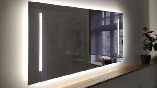 Stikla valgustiga peegel Emilia