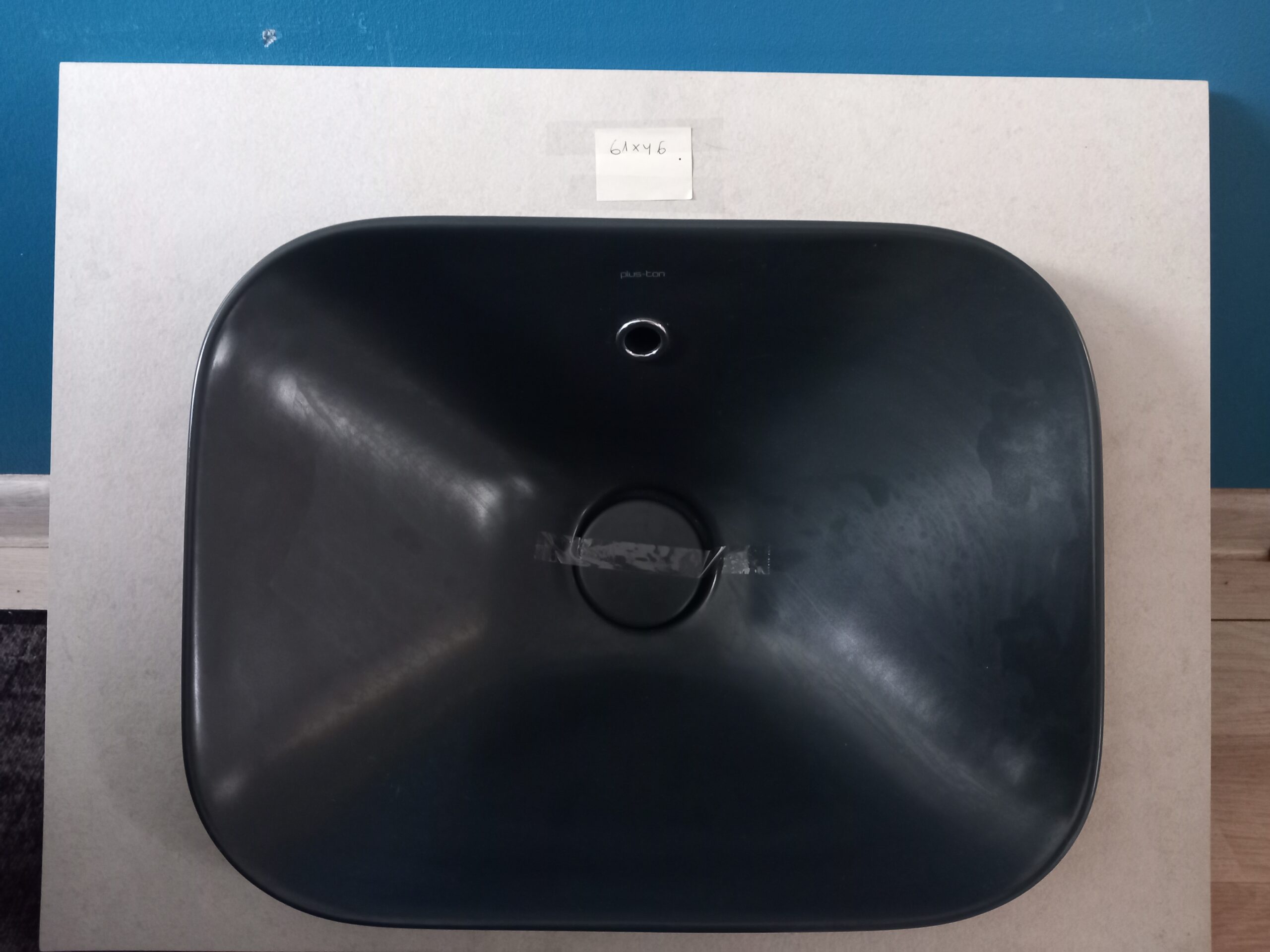 SOODUS! valamu koos tasapinnaga 61x46